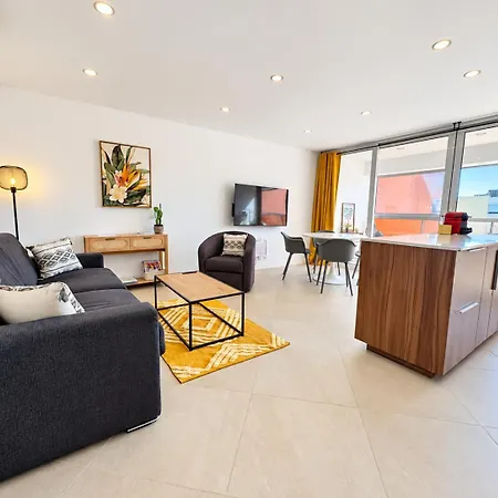Apartment L'instant Riviera - T2 Piscine & Parking